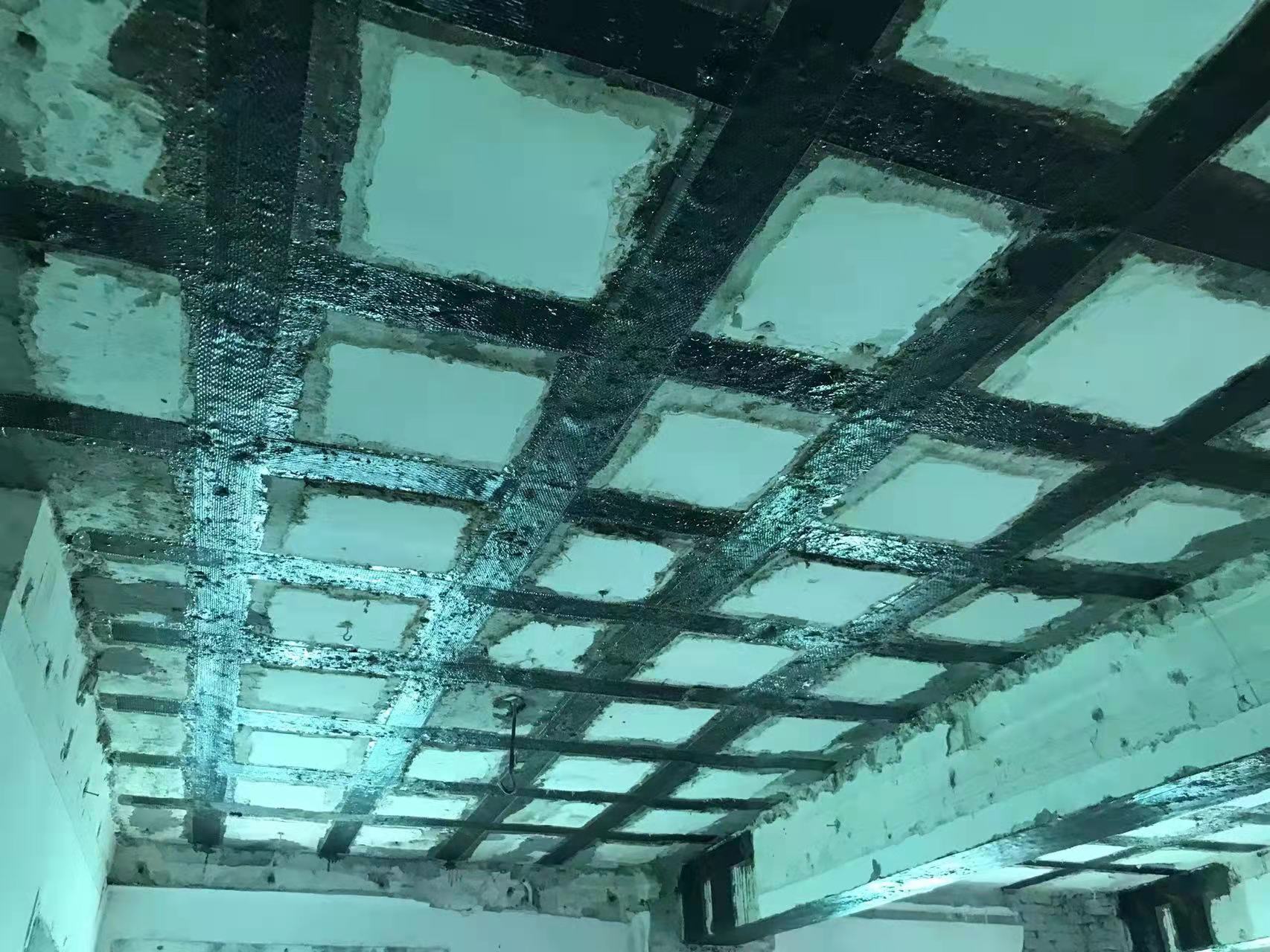 芦山粘碳纤维布施工工艺